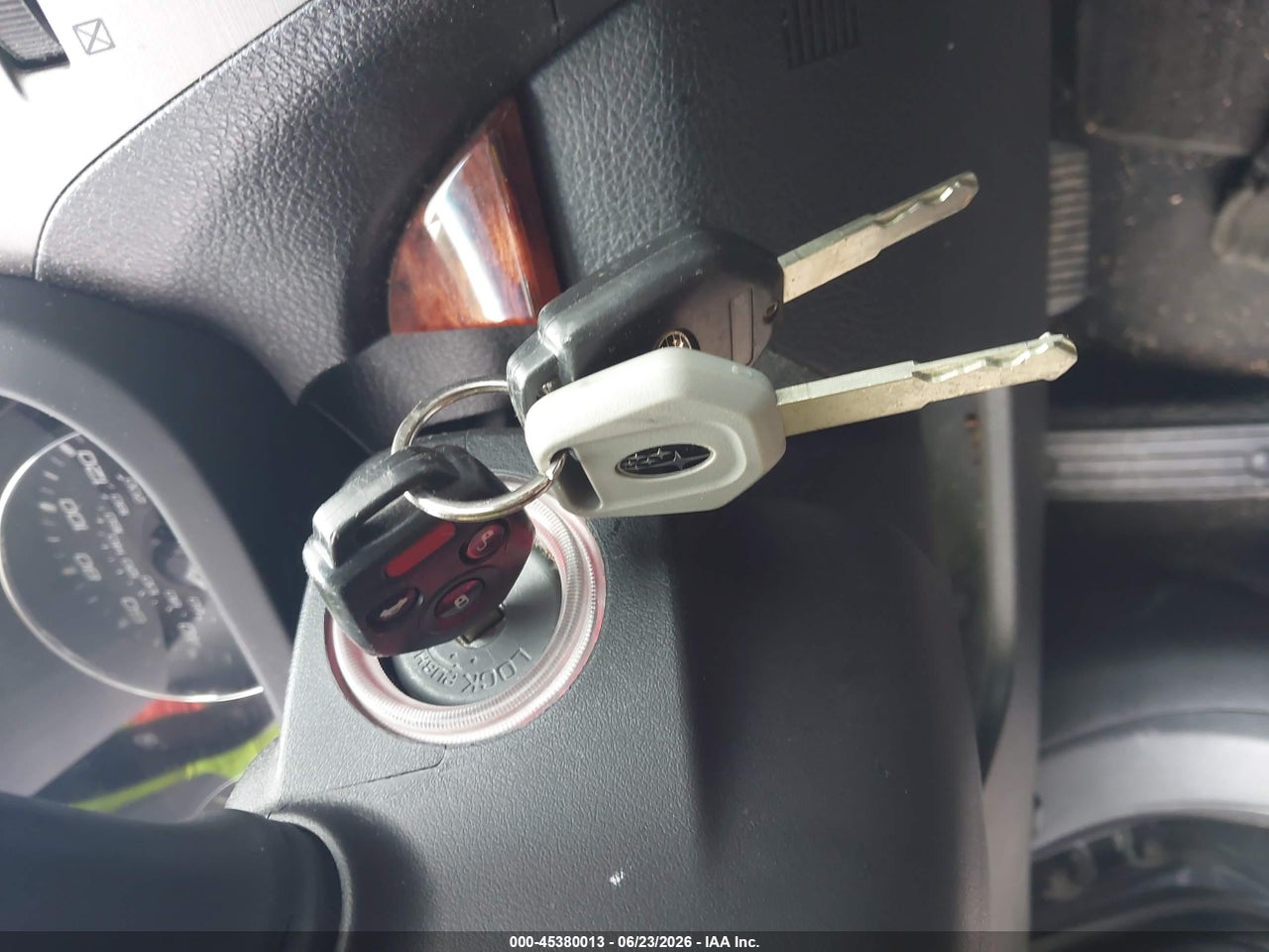 2011 SUBARU LEGACY 3.6R LIMITED thumbnail 12