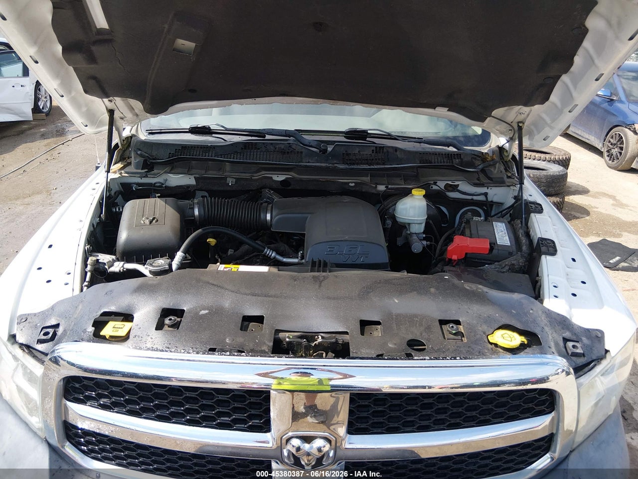 2015 RAM 1500 TRADESMAN thumbnail 11