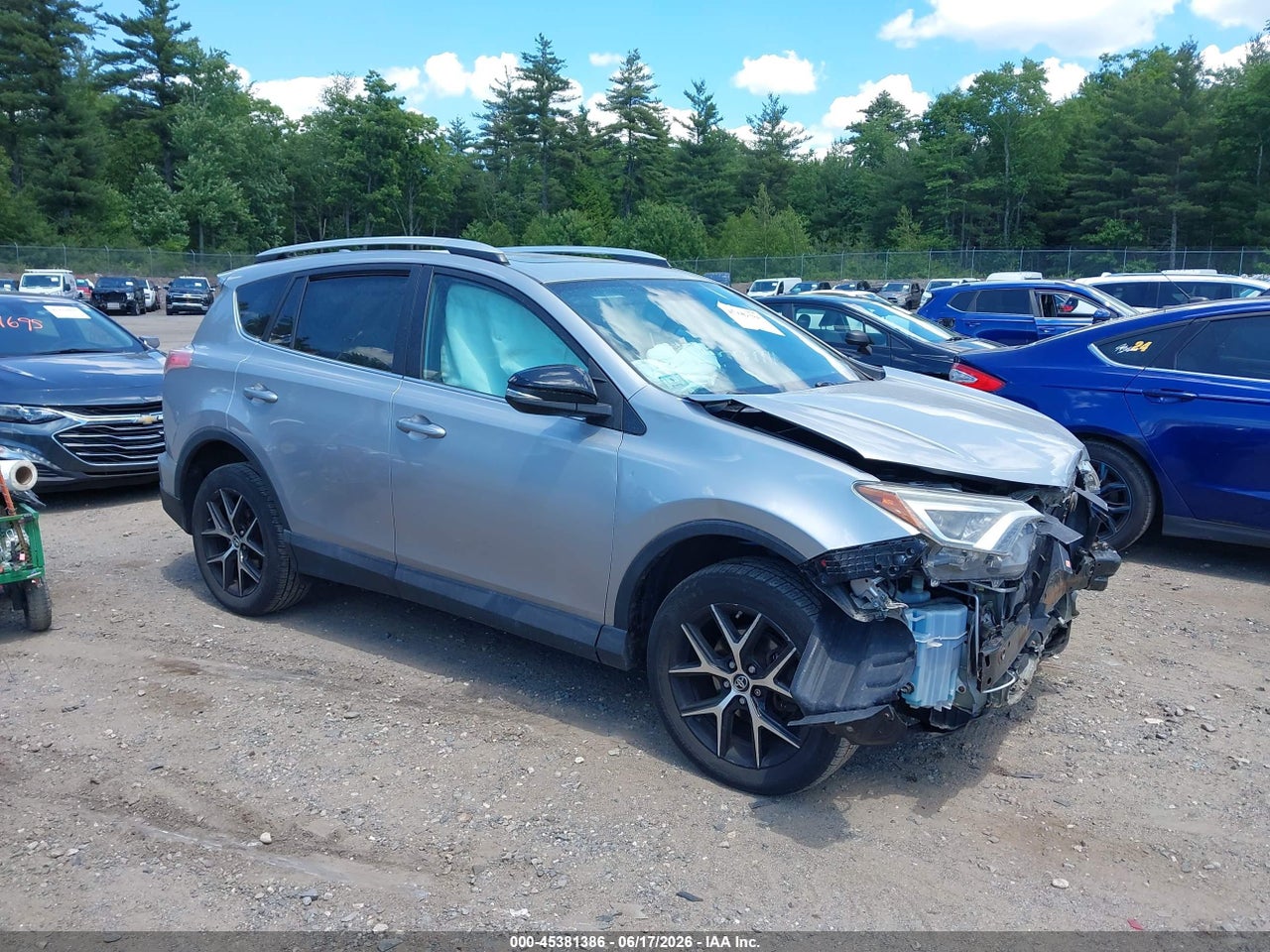 2016 TOYOTA RAV4 SE thumbnail 2
