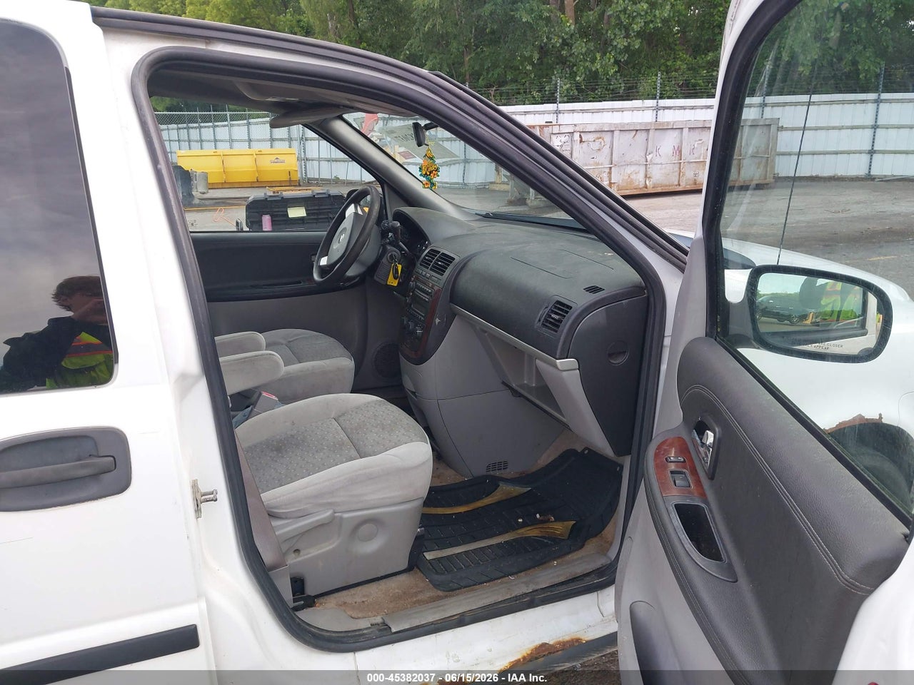 2008 CHEVROLET UPLANDER LS thumbnail 6