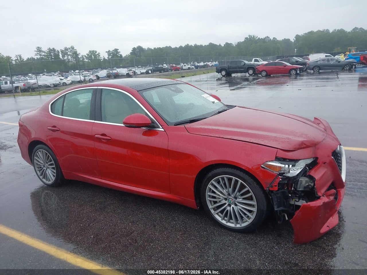 2019 ALFA ROMEO GIULIA TI thumbnail 2