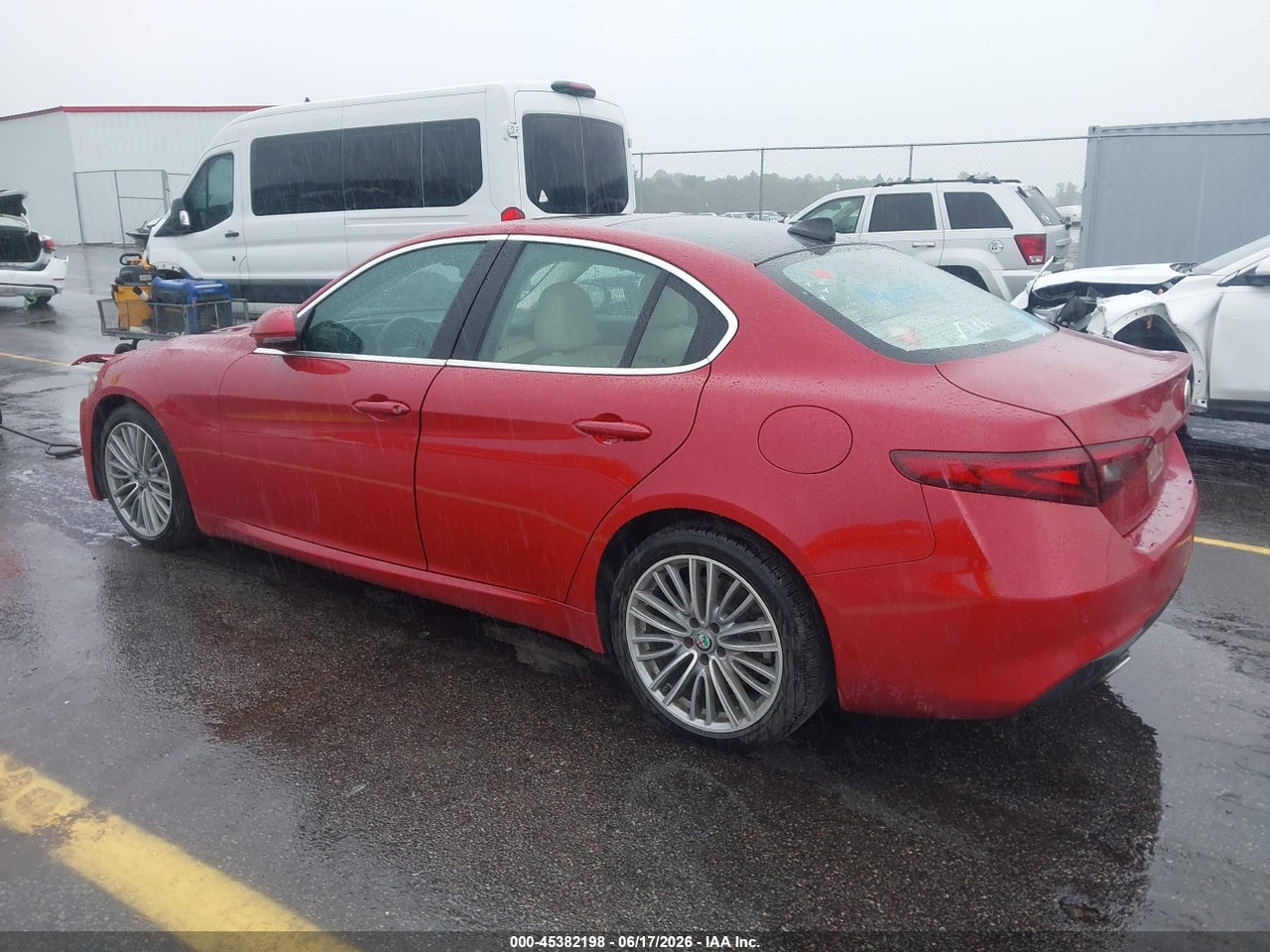 2019 ALFA ROMEO GIULIA TI thumbnail 4