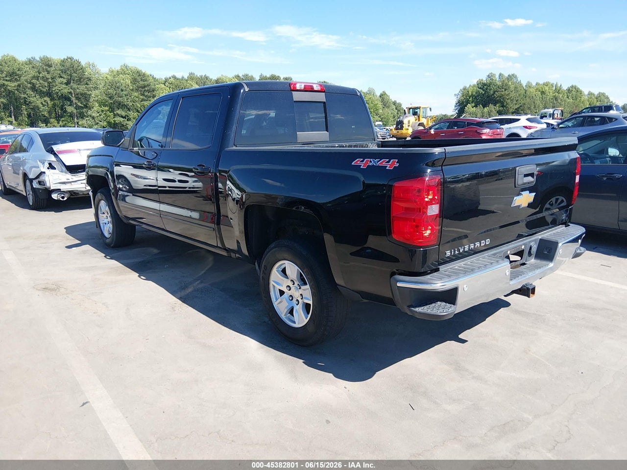 2016 CHEVROLET SILVERADO 1500 1LT thumbnail 4