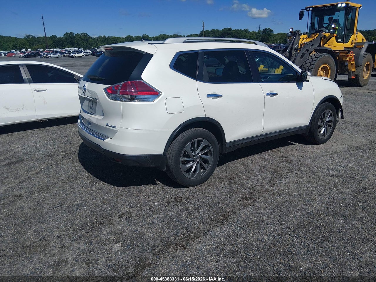 2015 NISSAN ROGUE SL thumbnail 5