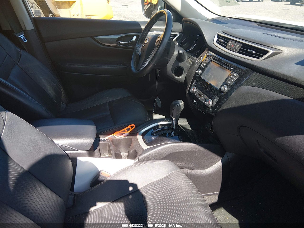 2015 NISSAN ROGUE SL thumbnail 6