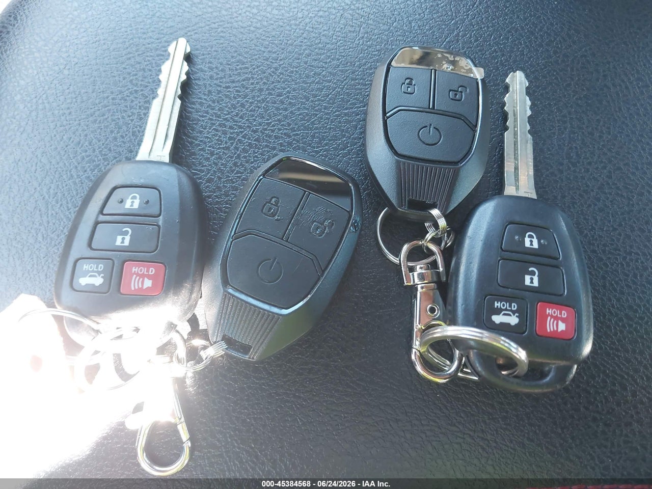 2015 TOYOTA CAMRY XSE thumbnail 12