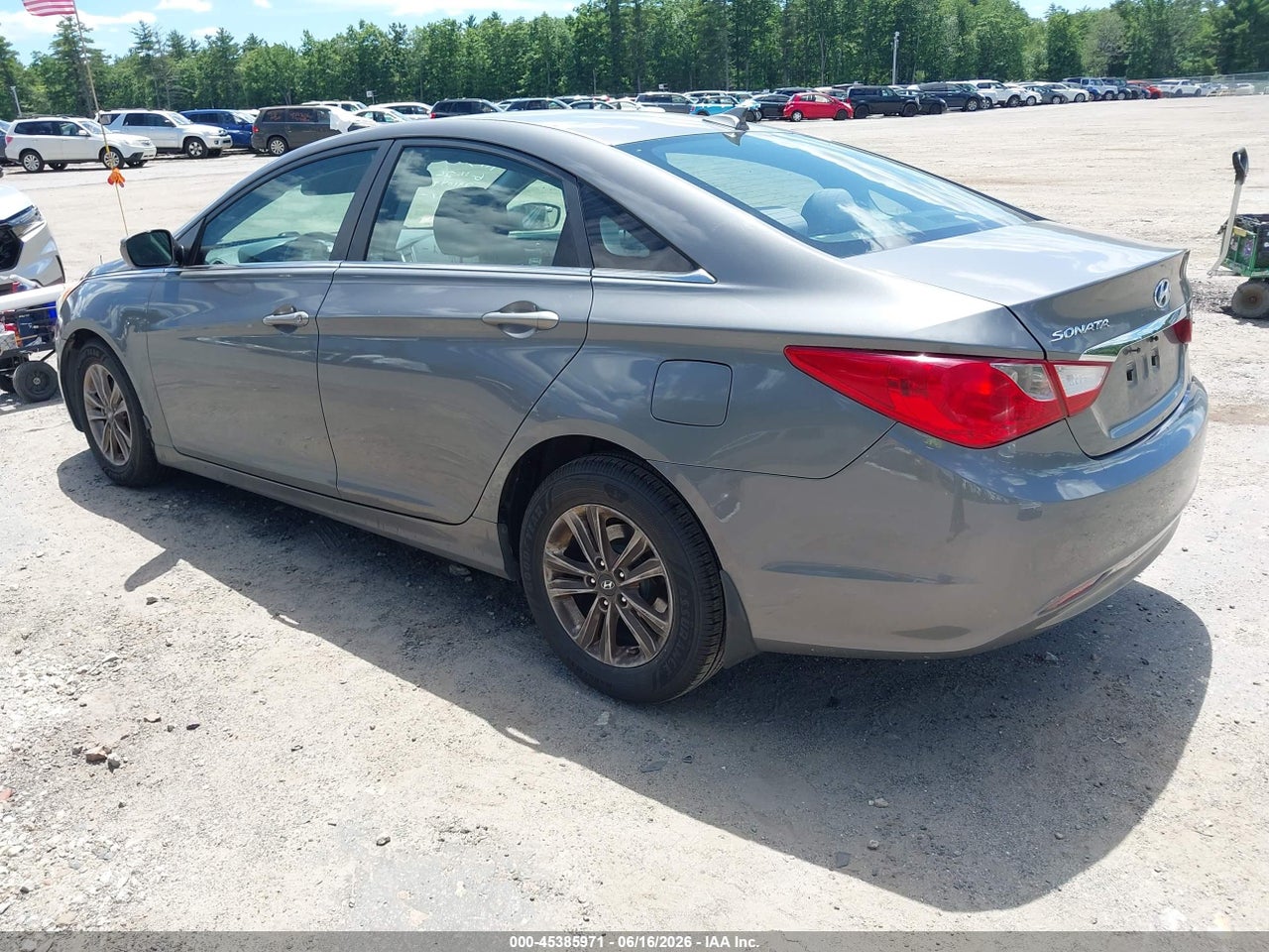 2013 HYUNDAI SONATA GLS · 3/12