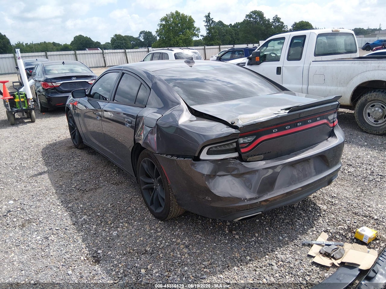 2016 DODGE CHARGER SXT thumbnail 4