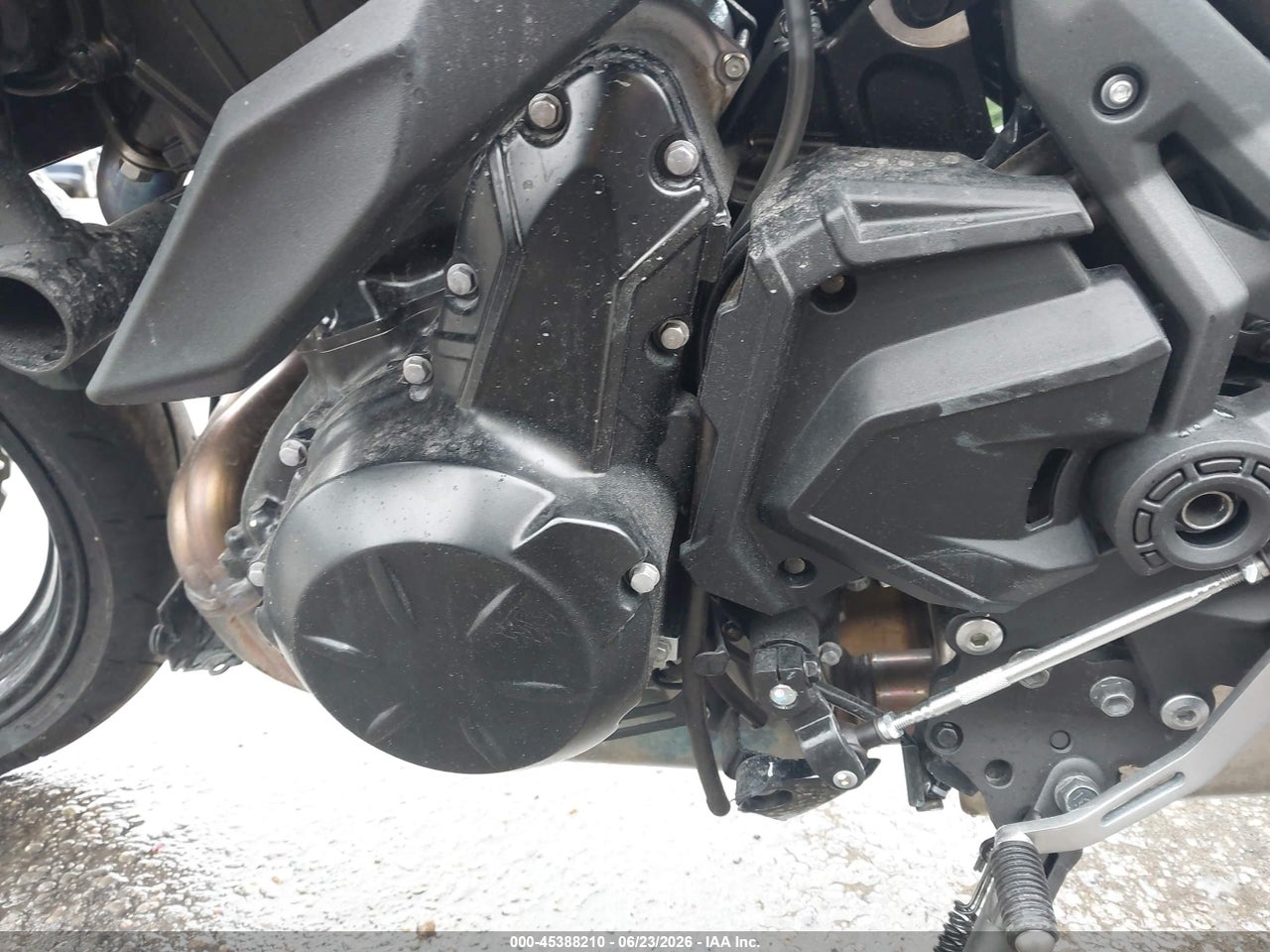 2025 KAWASAKI EX650 P thumbnail 10