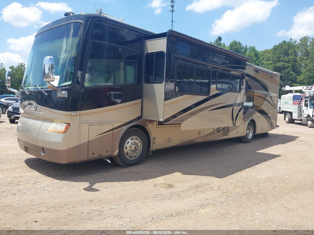 2007 FREIGHTLINER CHASSIS X LINE MOTOR HOME thumbnail 3
