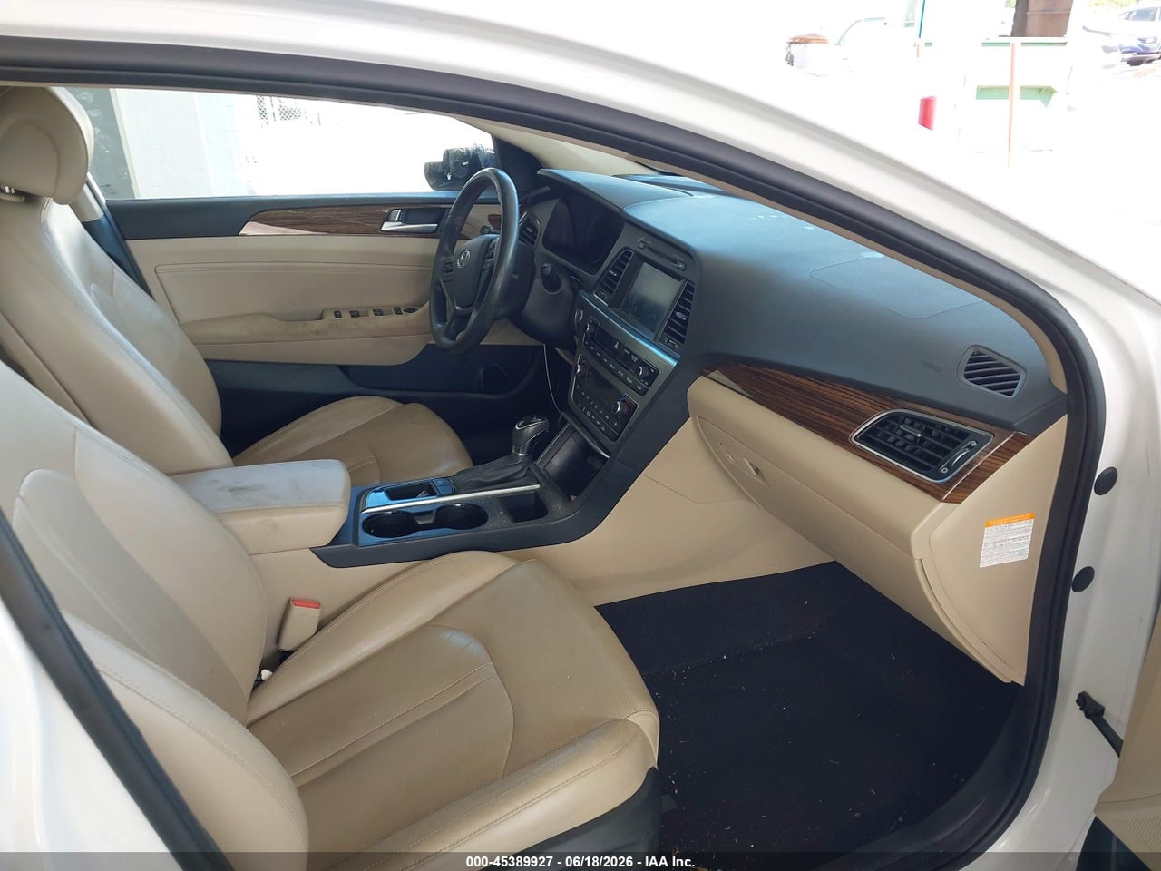 2017 HYUNDAI SONATA HYBRID LIMITED thumbnail 6