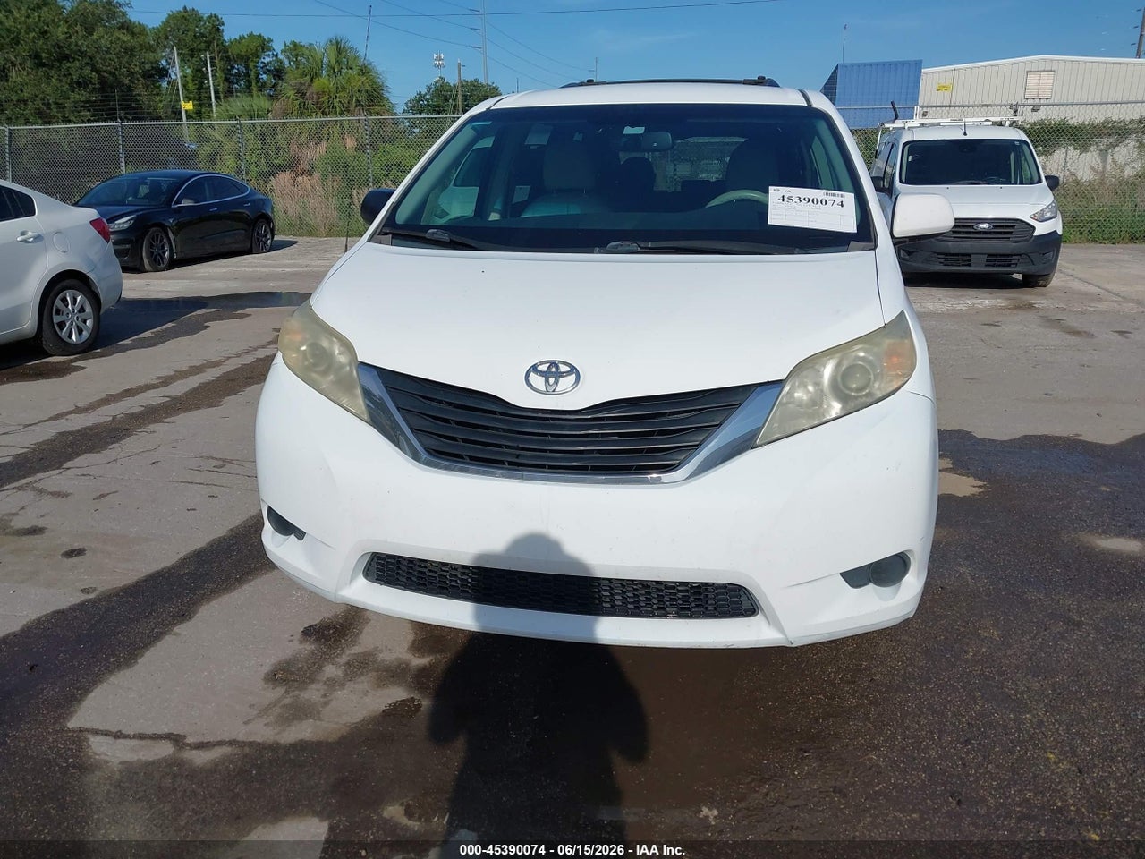 2011 TOYOTA SIENNA LE V6 thumbnail 7