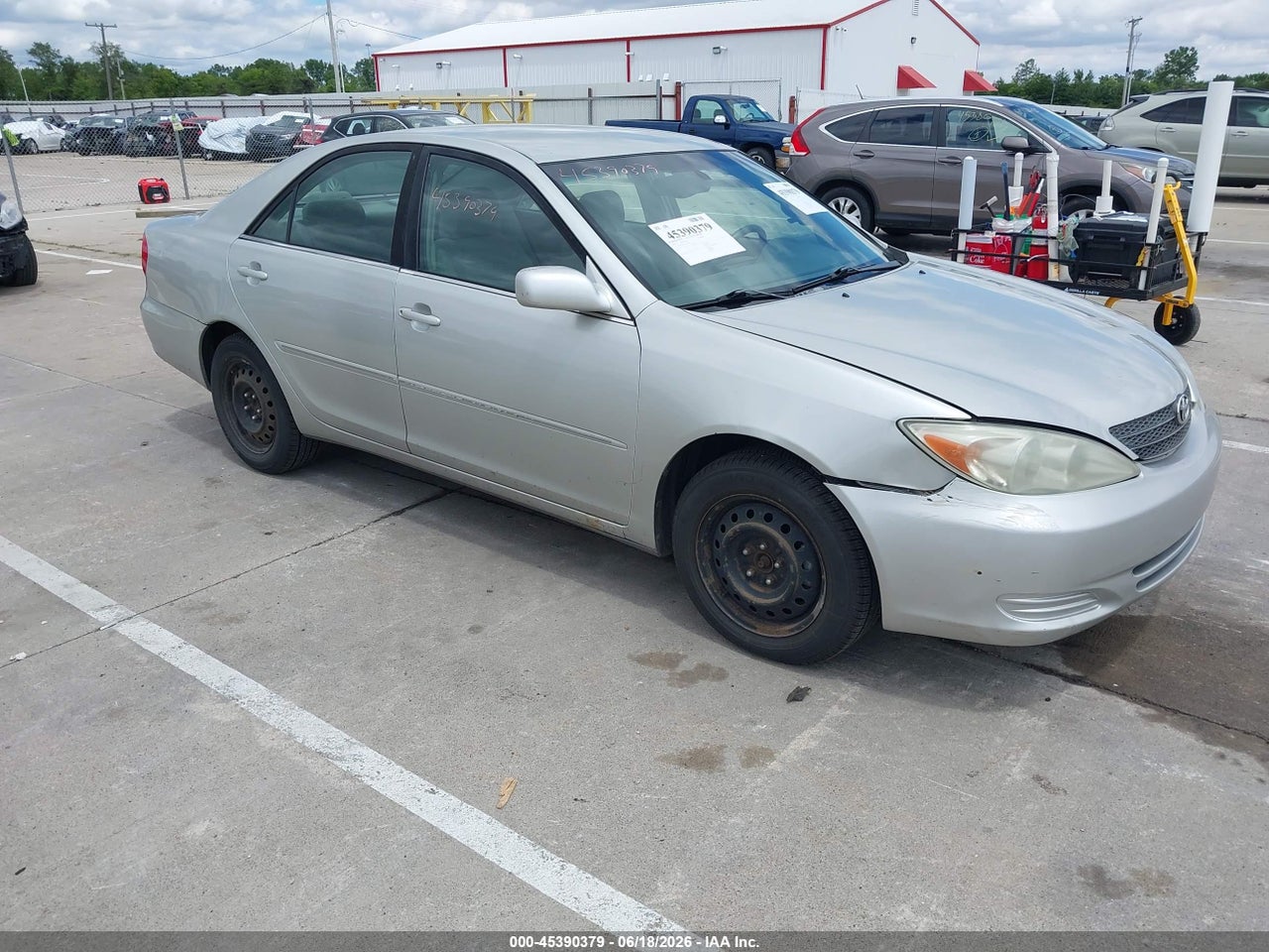 2002 TOYOTA CAMRY XLE thumbnail 2