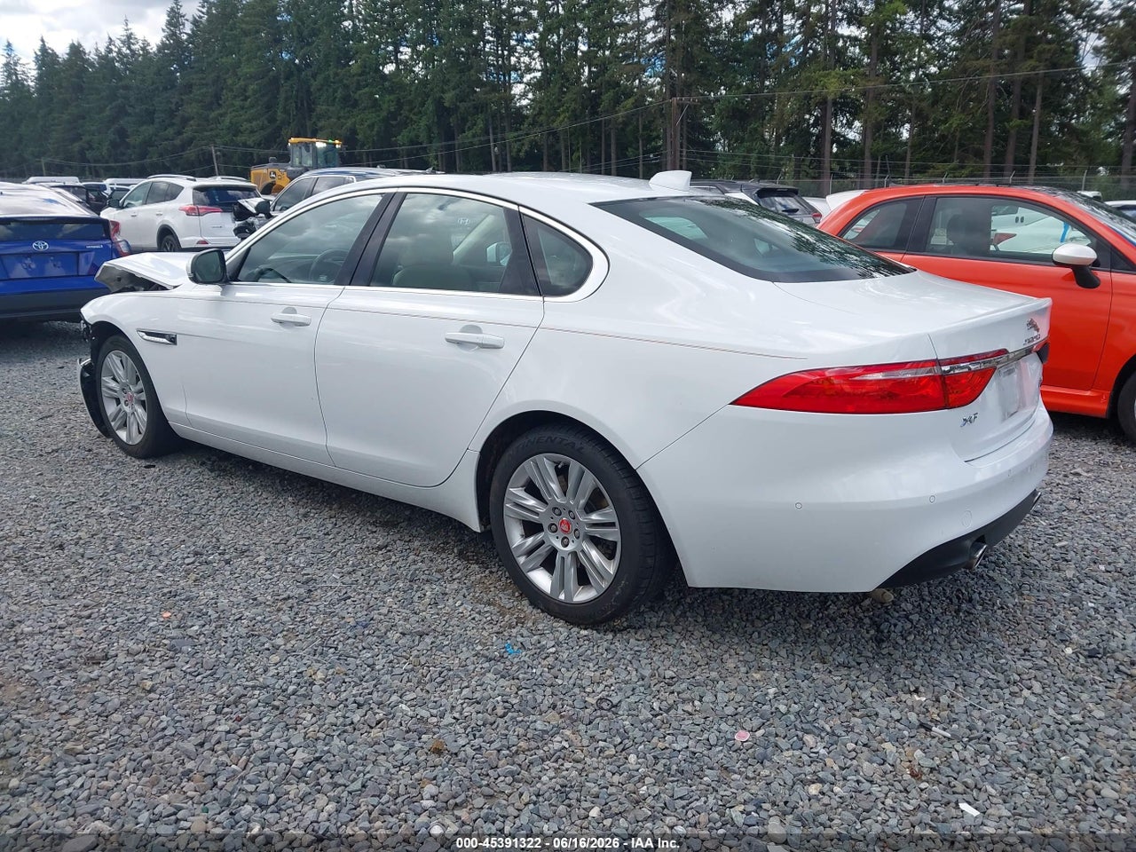 2016 JAGUAR XF 35T PRESTIGE thumbnail 4