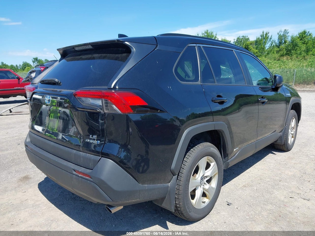 2021 TOYOTA RAV4 HYBRID LE thumbnail 5
