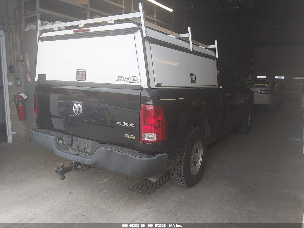 2016 RAM 1500 TRADESMAN thumbnail 5
