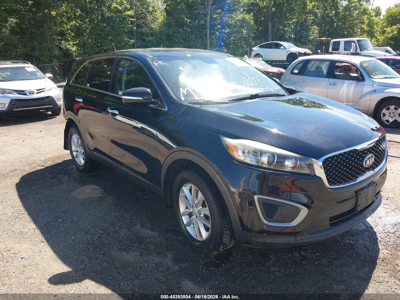 2017 KIA SORENTO 2.4L L thumbnail 2
