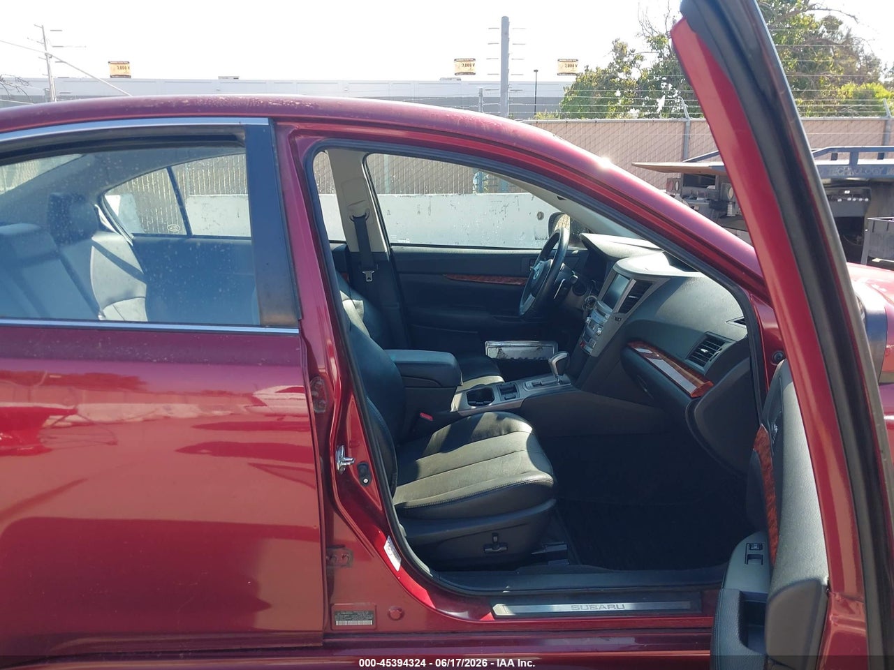 2011 SUBARU LEGACY 2.5I LIMITED thumbnail 6