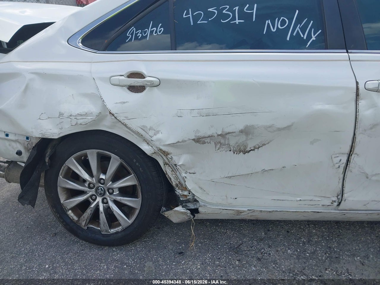 2017 TOYOTA CAMRY HYBRID XLE thumbnail 9