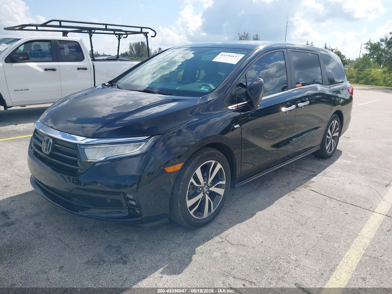 2022 HONDA ODYSSEY TOURING thumbnail 3