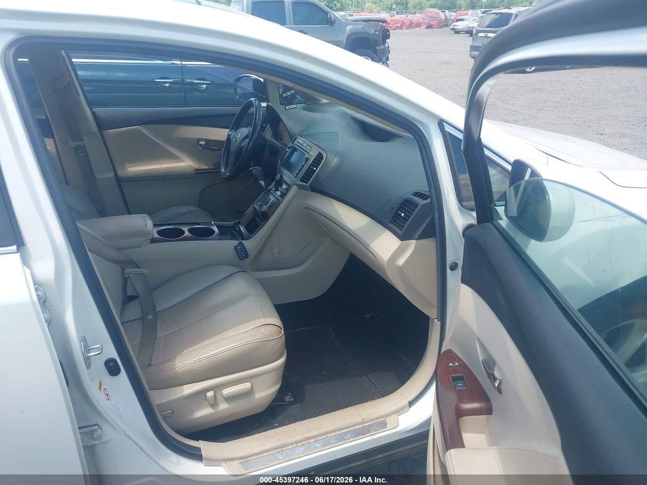 2011 TOYOTA VENZA BASE V6 thumbnail 6