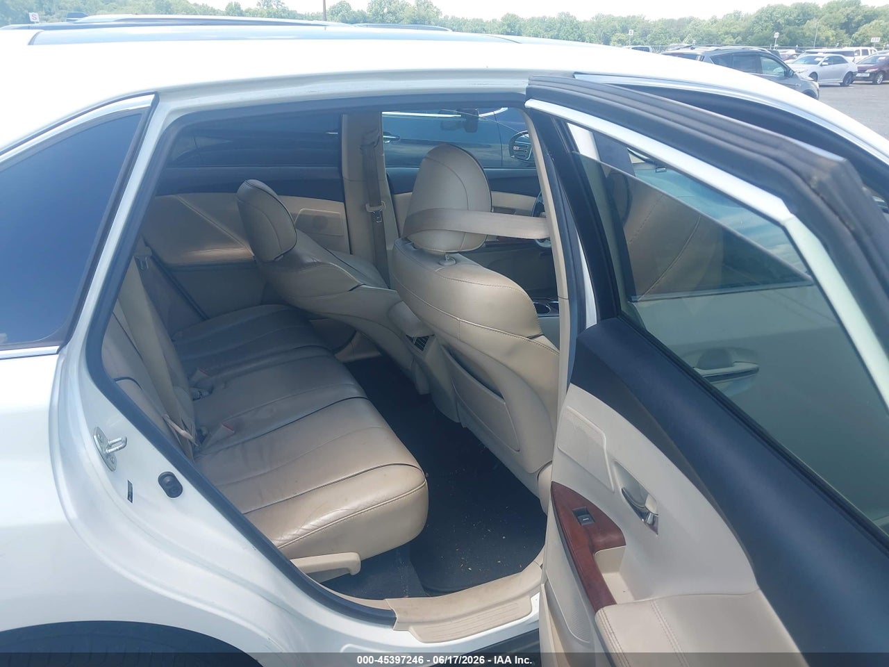 2011 TOYOTA VENZA BASE V6 thumbnail 9