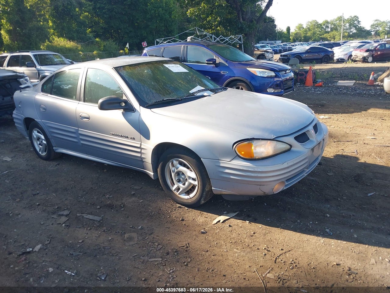 2000 PONTIAC GRAND AM SE thumbnail 2