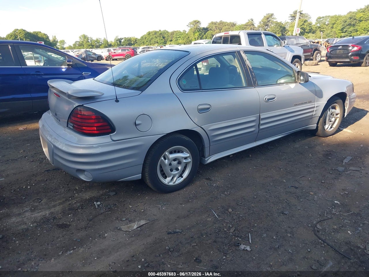 2000 PONTIAC GRAND AM SE thumbnail 5