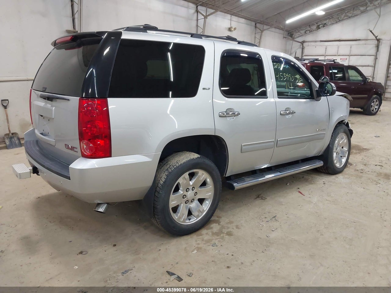 2014 GMC YUKON SLT thumbnail 5