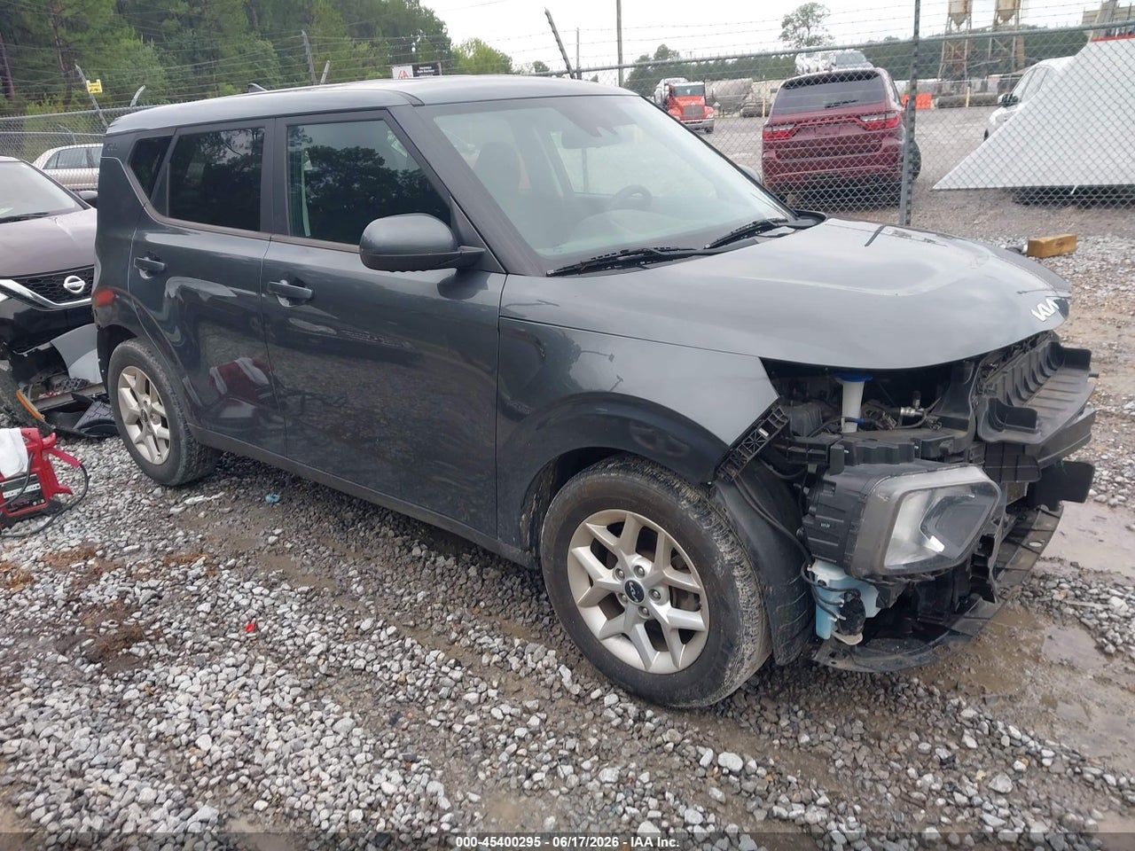 2022 KIA SOUL LX thumbnail 2