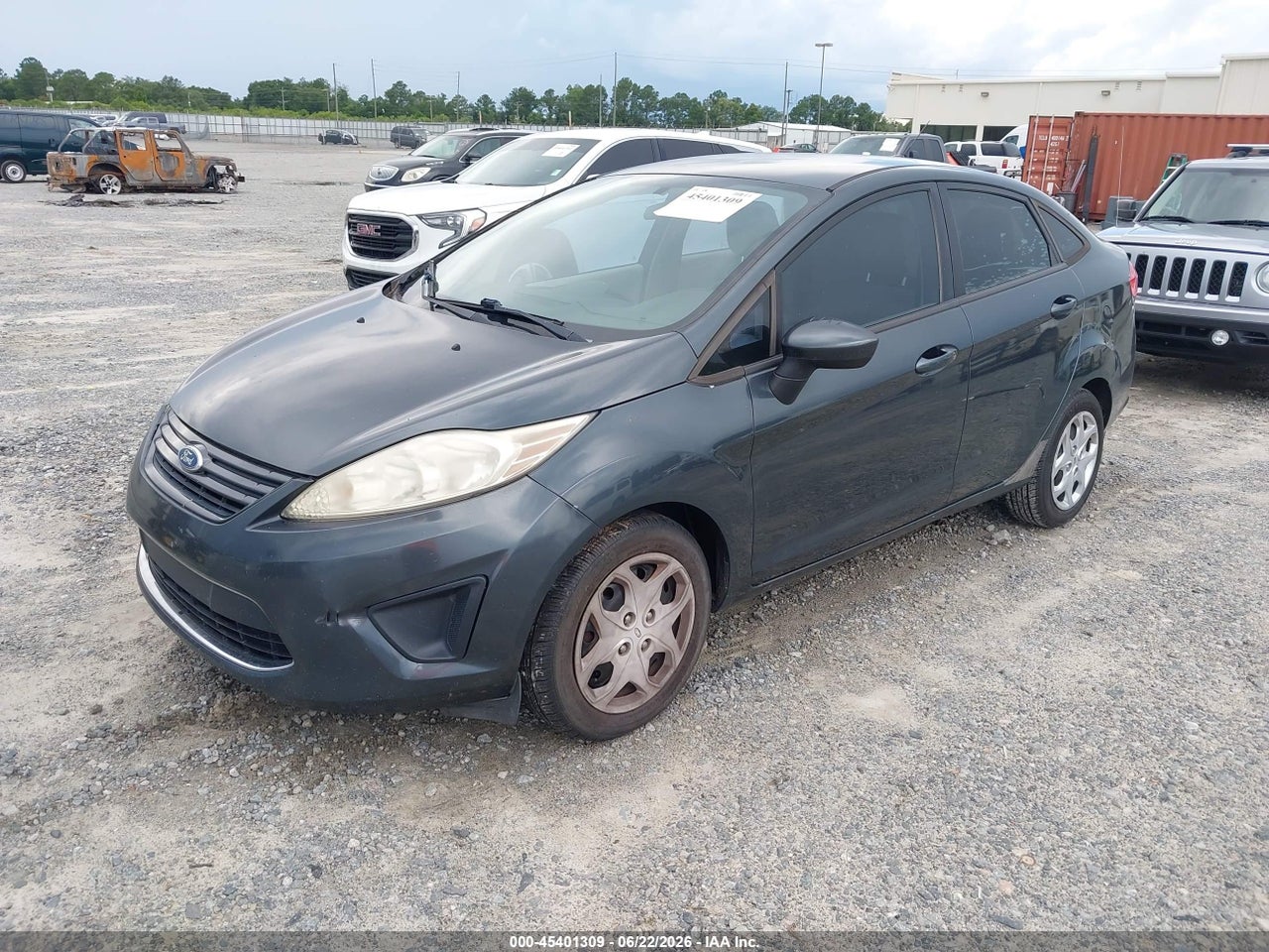 2011 FORD FIESTA S thumbnail 3