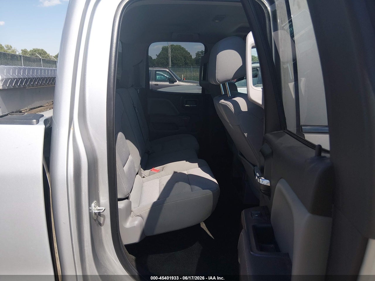 2017 GMC SIERRA 1500 SLE thumbnail 9