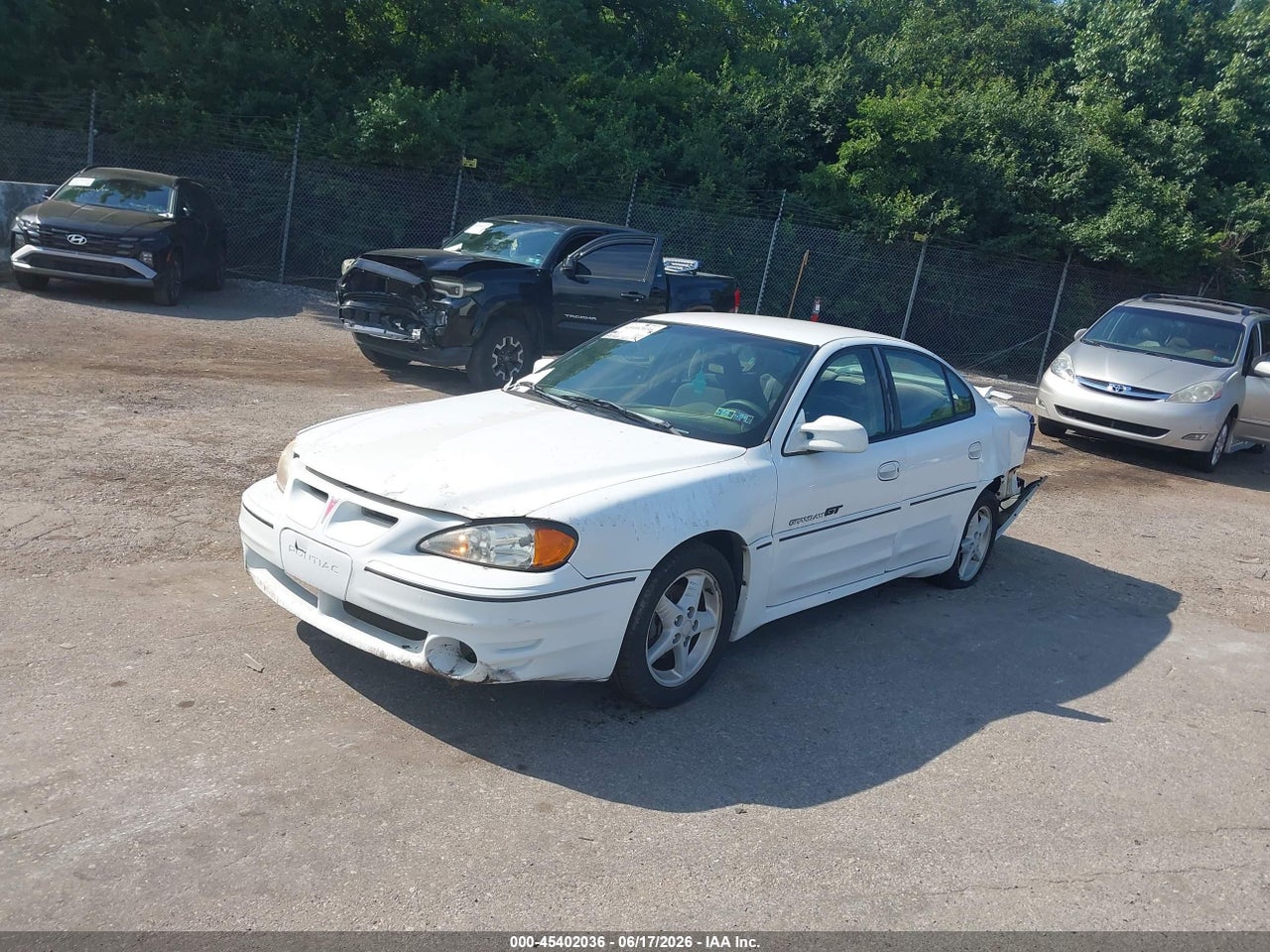 2001 PONTIAC GRAND AM GT thumbnail 3