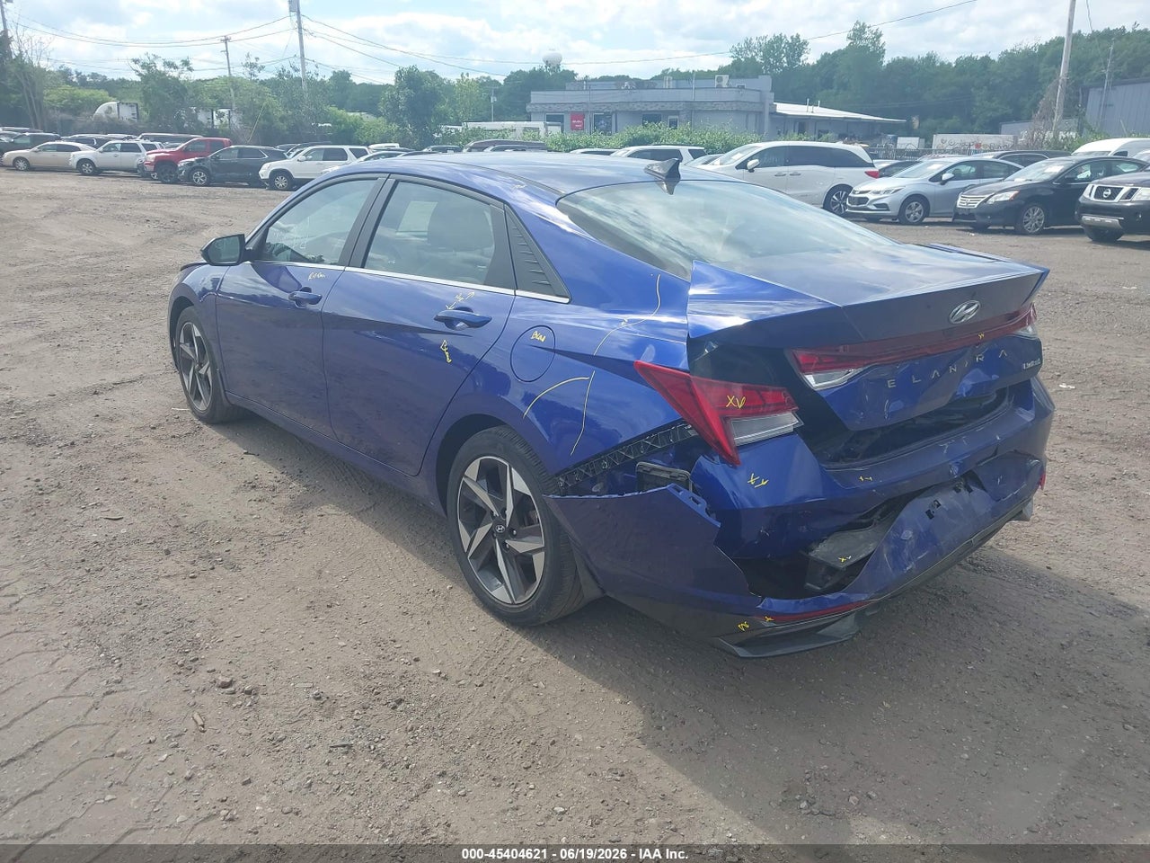 2023 HYUNDAI ELANTRA LIMITED thumbnail 4