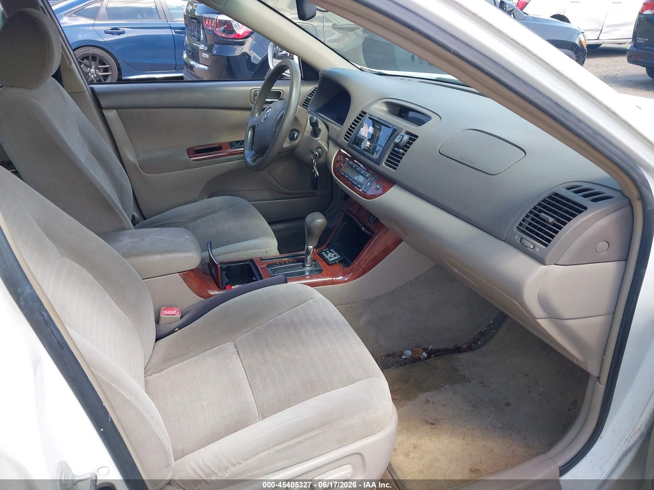 2006 TOYOTA CAMRY XLE thumbnail 6