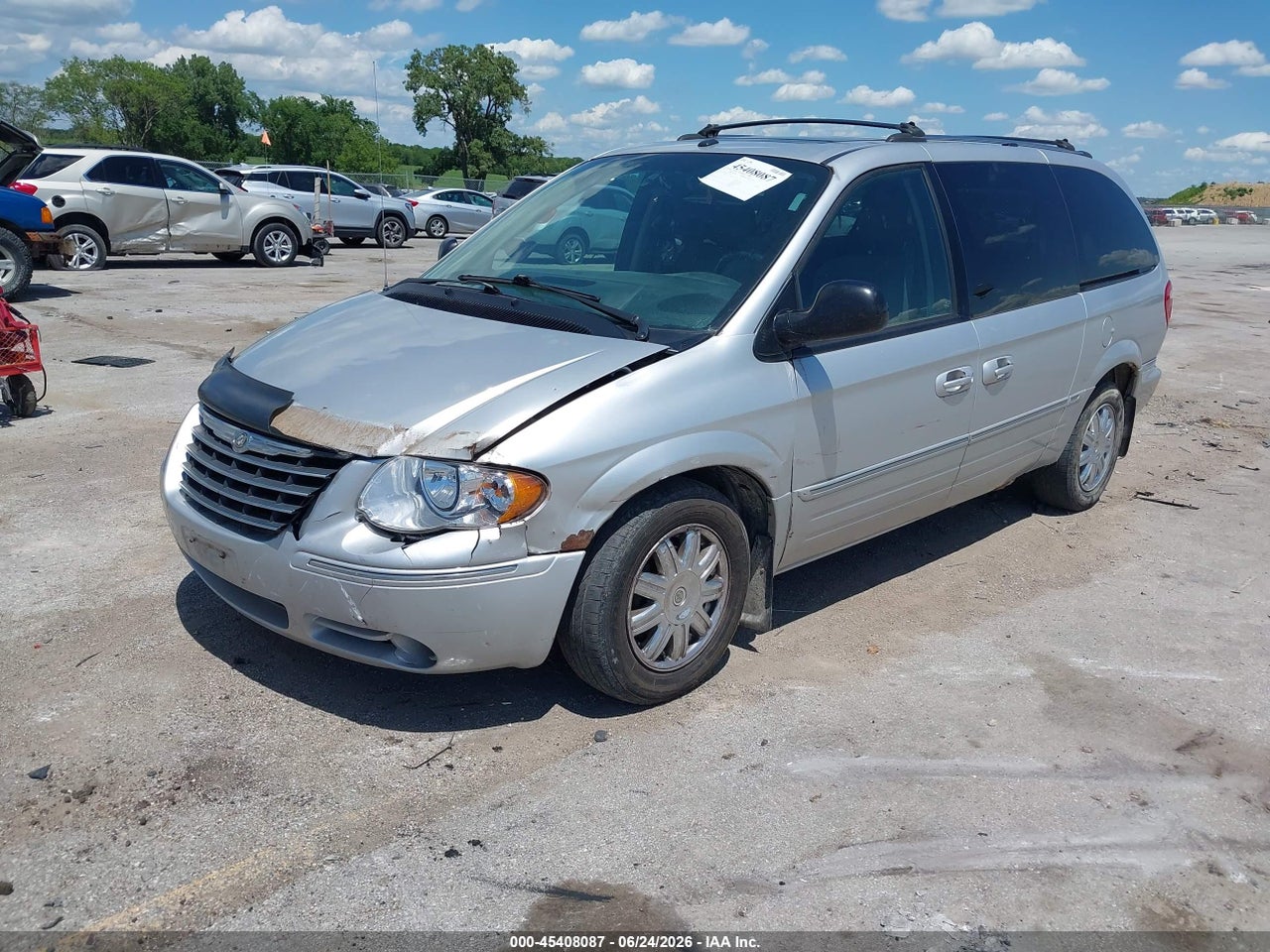 2007 CHRYSLER TOWN &amp; COUNTRY LIMITED · 2/12