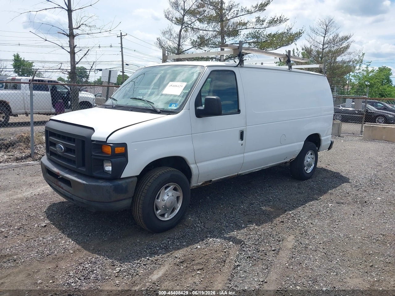 2010 FORD E-250 COMMERCIAL/RECREATIONAL thumbnail 3