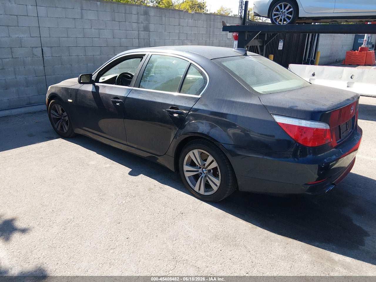 2009 BMW 528I   · 3/12