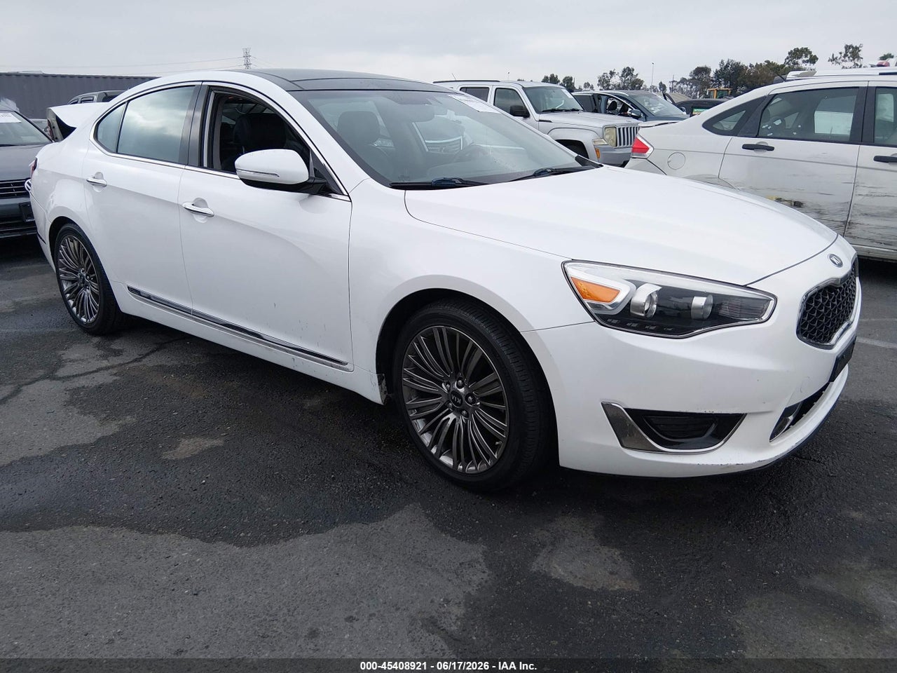 2014 Kia Cadenza