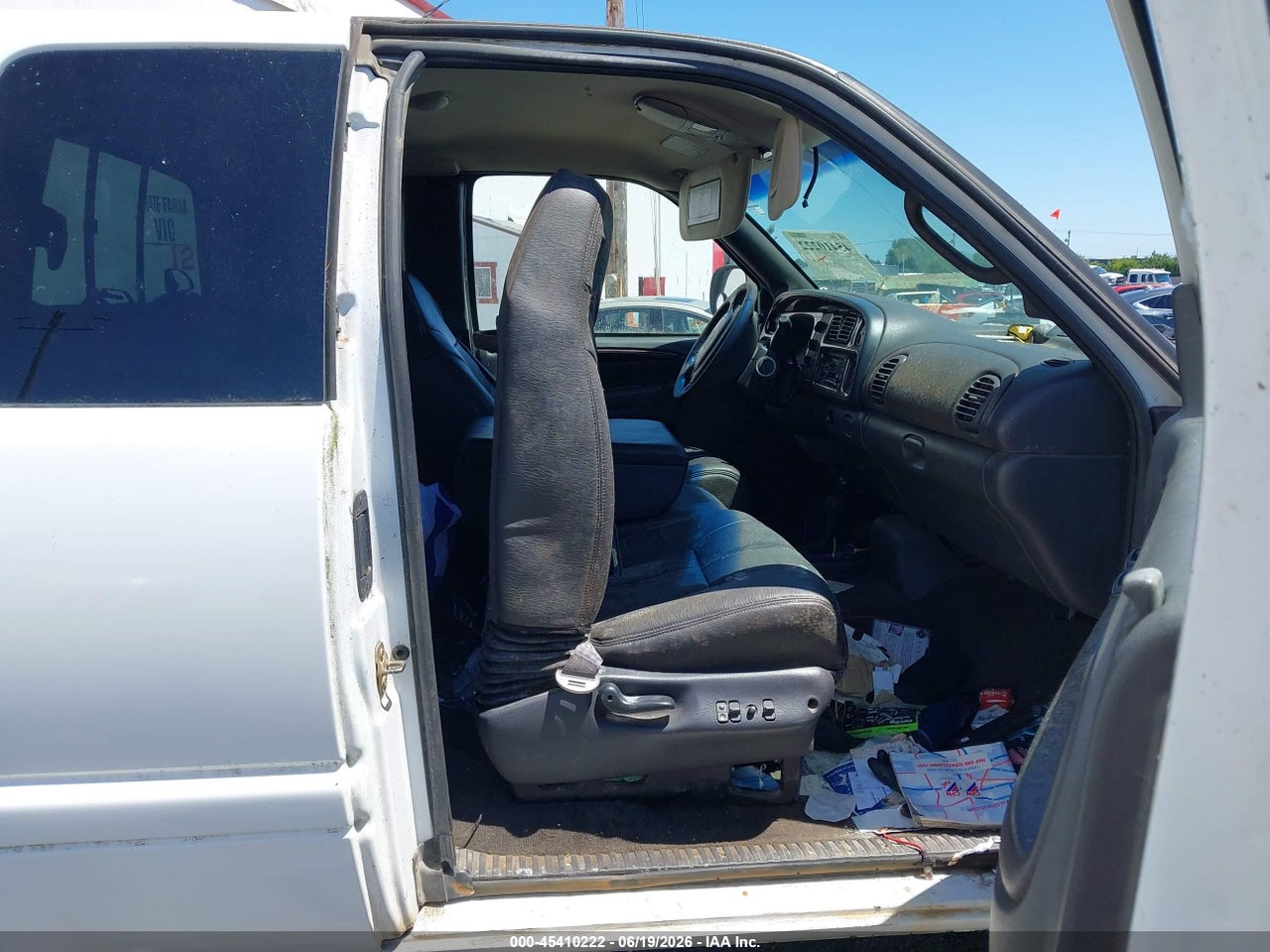2001 DODGE RAM 2500 ST · 5/12