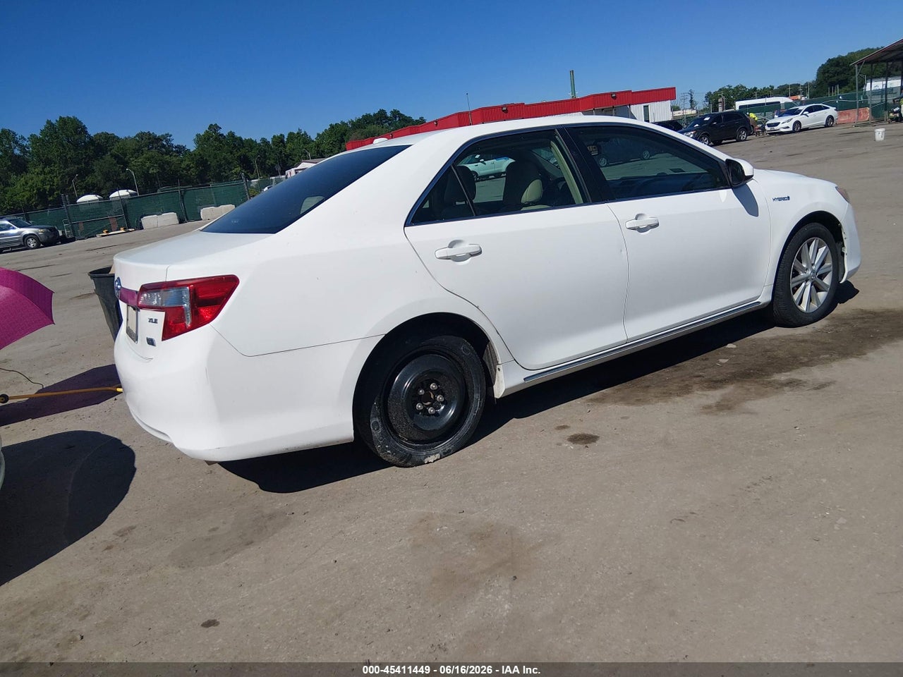 2013 TOYOTA CAMRY HYBRID XLE thumbnail 5