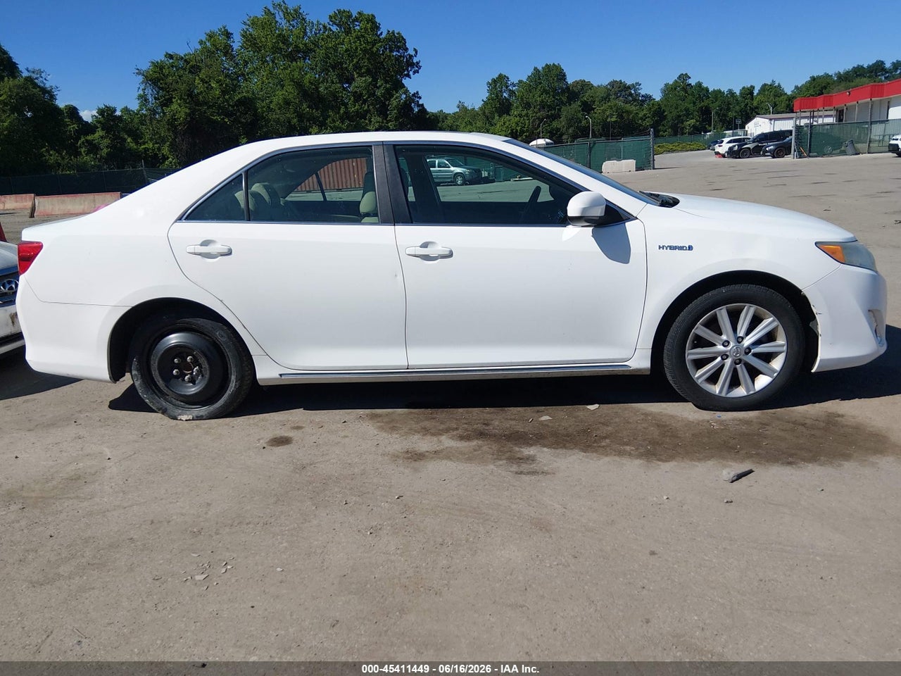 2013 TOYOTA CAMRY HYBRID XLE thumbnail 7