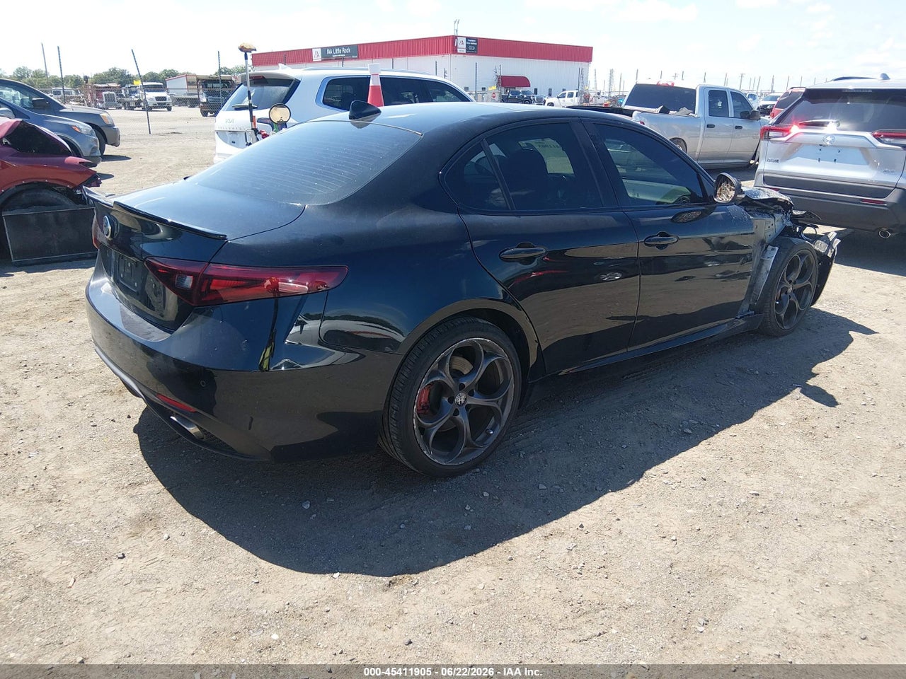 2019 ALFA ROMEO GIULIA TI thumbnail 5