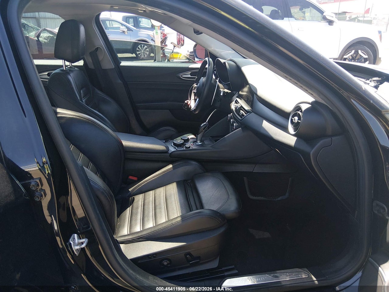 2019 ALFA ROMEO GIULIA TI thumbnail 6