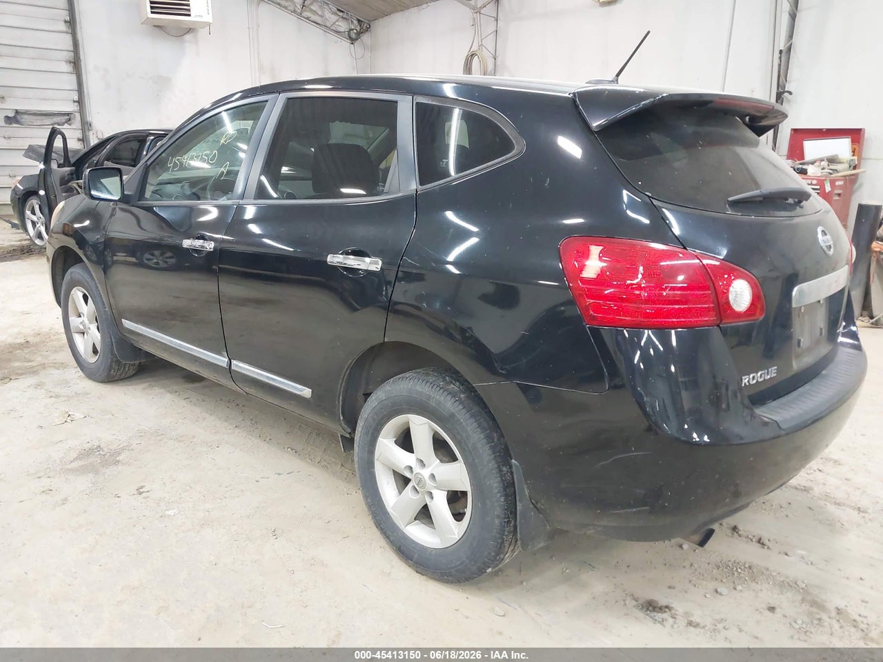 2013 NISSAN ROGUE S · 3/12