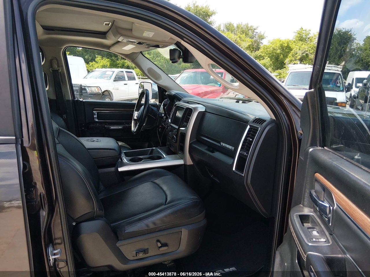 2016 RAM 3500 LARAMIE thumbnail 8