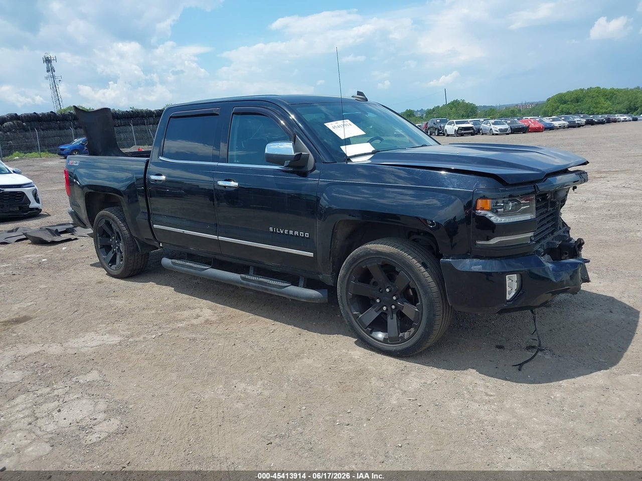 2017 CHEVROLET SILVERADO 1500 LTZ thumbnail 2