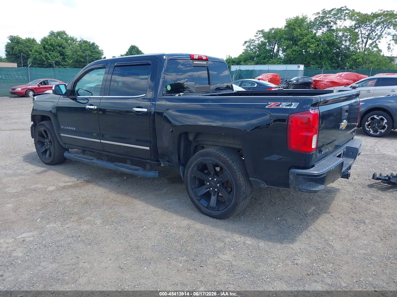 2017 CHEVROLET SILVERADO 1500 LTZ thumbnail 4