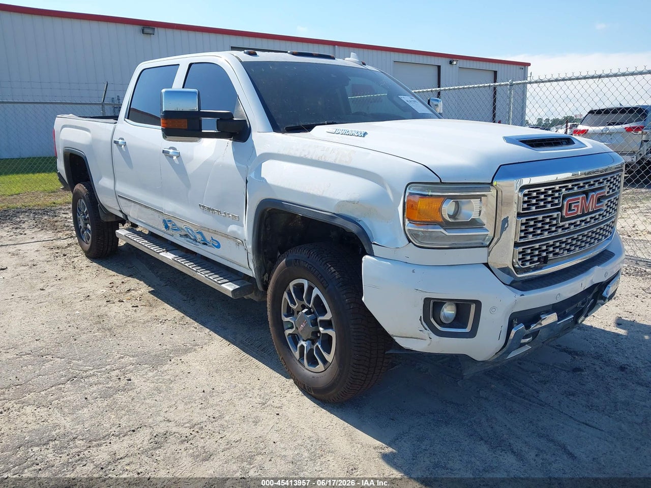 2018 GMC SIERRA 2500HD DENALI thumbnail 7