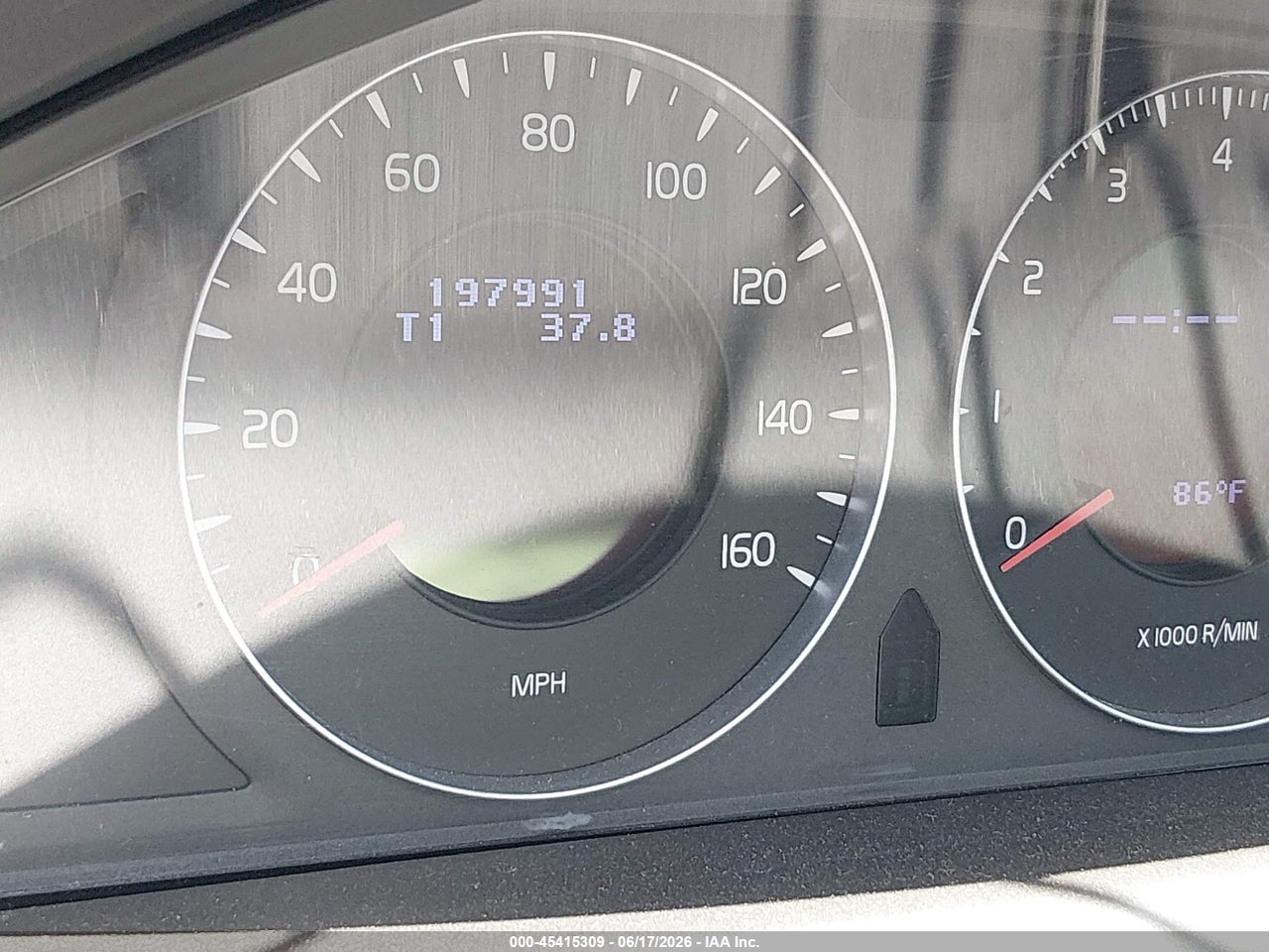 2010 VOLVO XC60 3.2 thumbnail 8